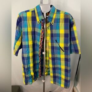 Massive‎ Revolution XXL Plaid Short Sleeve Shirt